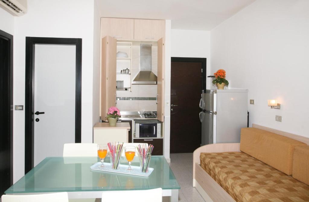 Residence Internazionale Rimini Zimmer foto