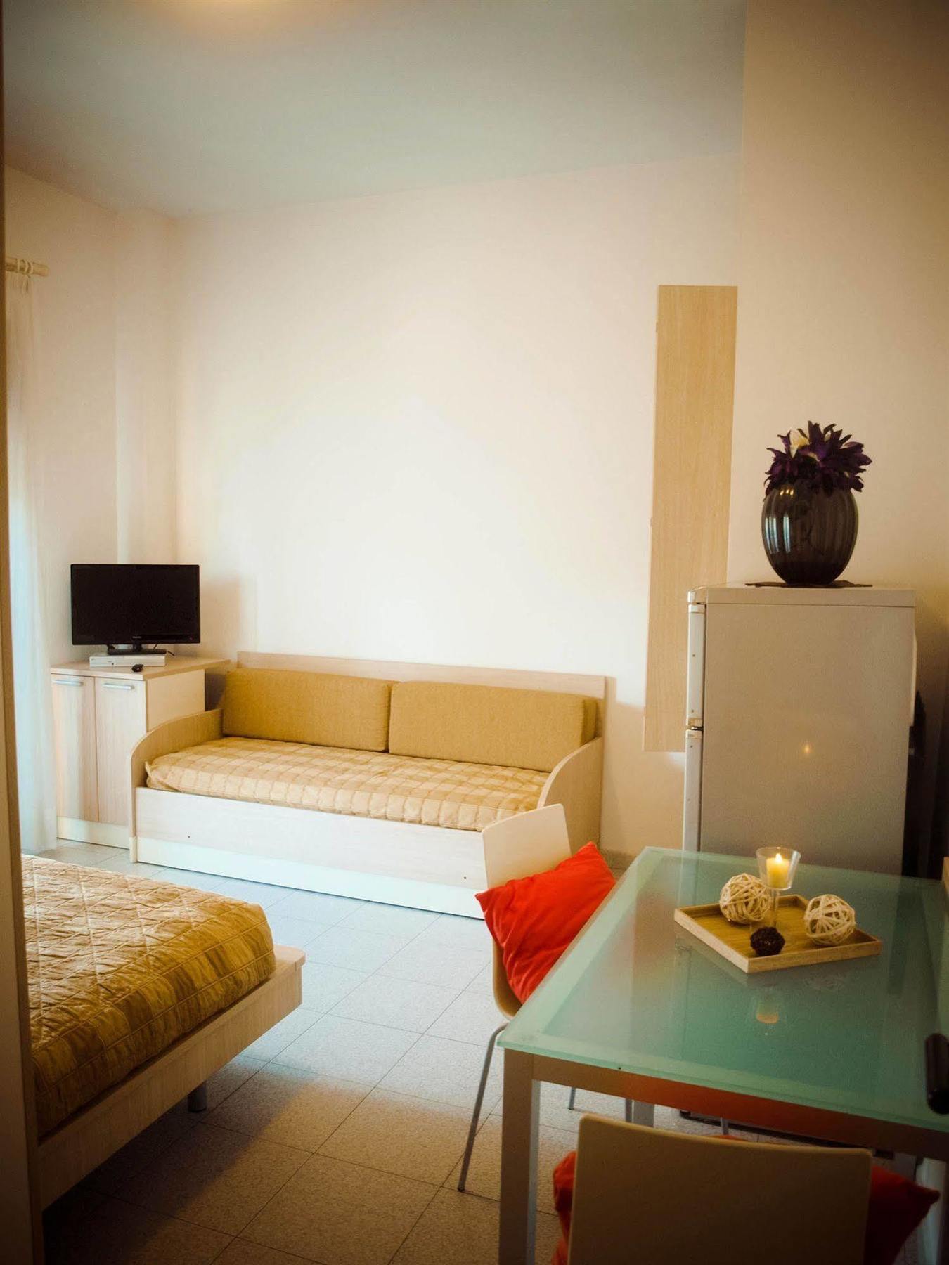 Residence Internazionale Rimini Exterior foto